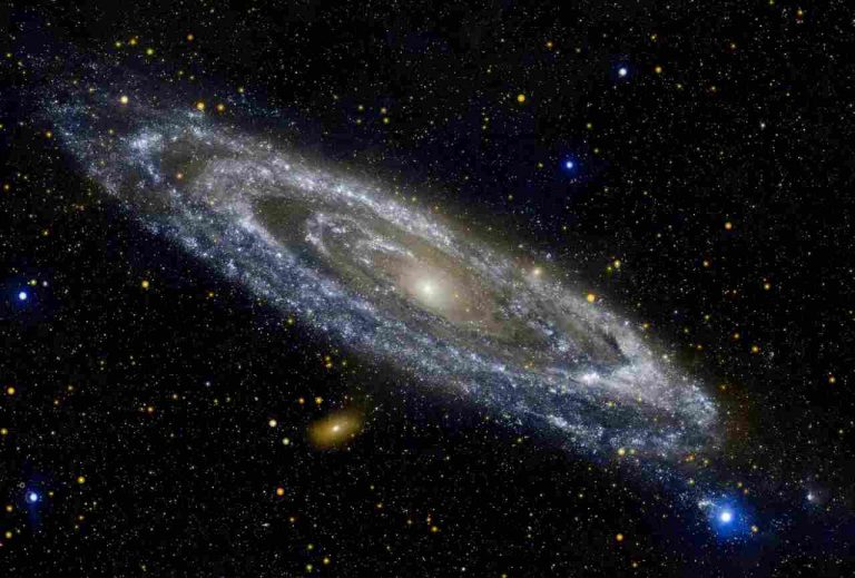 signs of first planet found outside galaxy