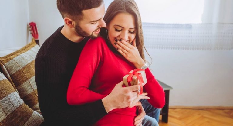 How to Find the Perfect Girlfriend