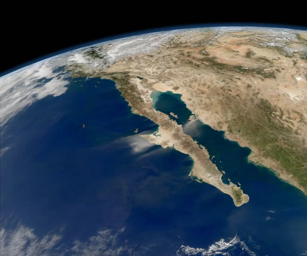 Ocean Color through Satellite