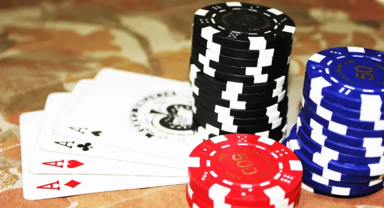 how to play poker online