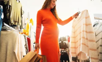 maternity clothes