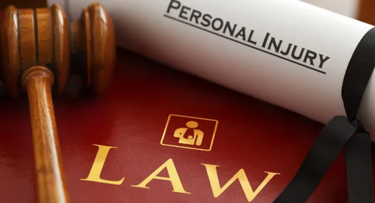PERSONAL INJURY LAWYER