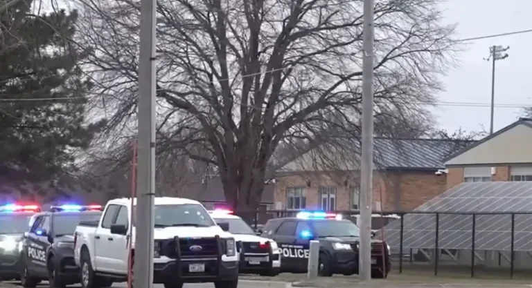 Lowa school shooting