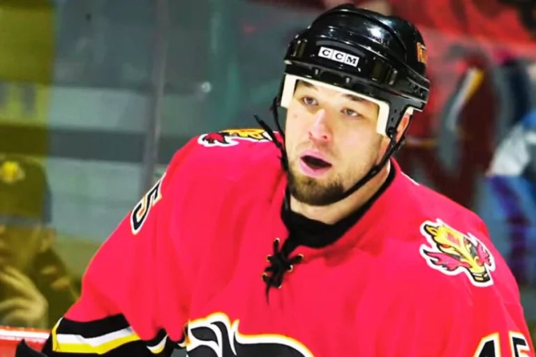 Chris Simon, Chris Simon death cause, Chris Simon suicide, Konstantin Koltsov, NHL death, suicide, Ice hockey player