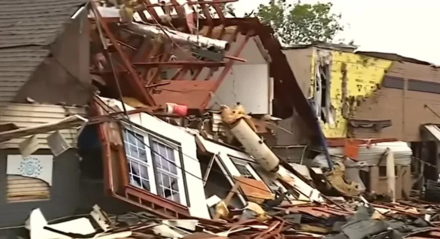 Oklahoma tornado, sulphur ok, sulphur ok tornado, tornado in sulphur Oklahoma, holdenville tornado