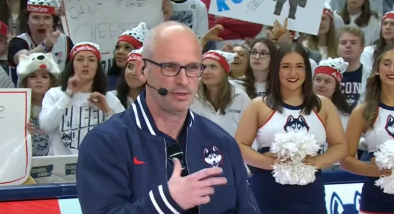 Dan Hurley, Dan Hurley coach, Dan Hurley brother, Dan Hurley son, Dan Hurley height