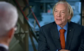 young donald Sutherland, donald Sutherland, donald sutherland movies, how old is donald sutherland