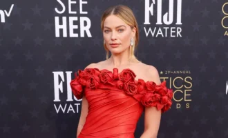 Margot Robbie, margot robbie nude, margot robbie movies, margot robbie husband, margot robbie barbie