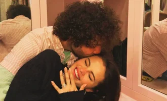 benny blanco, selena Gomez, selena gomez engaged, benny blanco net worth, selena gomez net worth, selena gomez boyfriend, benny blanco selena gomez
