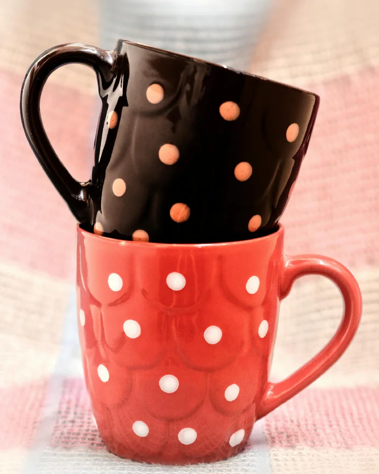 Polka dots mugs