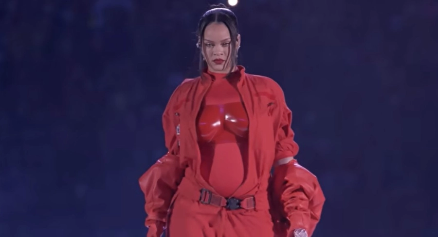 Rihanna, ronald fenty, rihanna dad, rihanna father