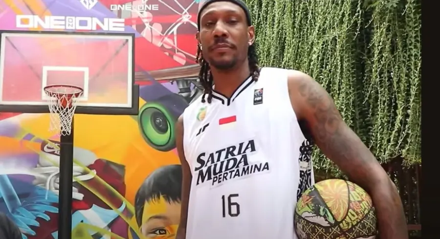 basketball player, Jarred Shaw